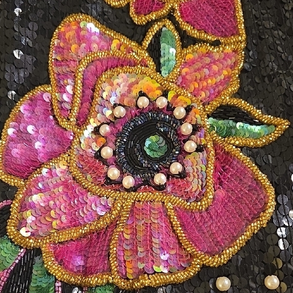 Judith Ann Silk Chic Black Sequin Dress with Floral Embellishments - Picture 14 of 16